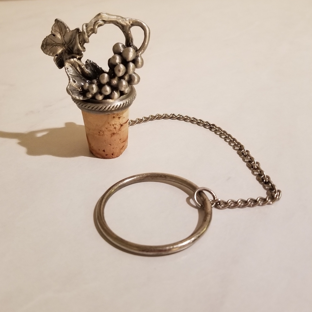 Vintage Wine Stopper - Picture 3 of 3